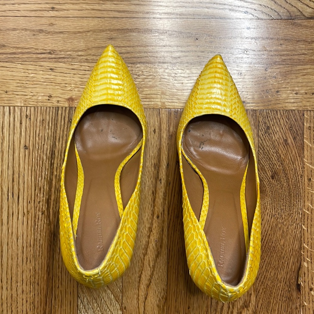 Enzo Angiolini yellow leather pump, heel approximately 4.75” - women’s size 8M